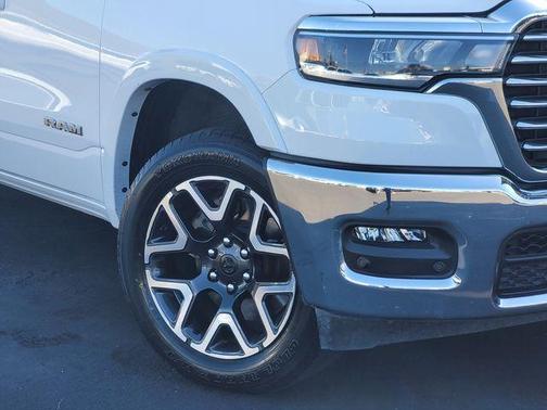 Bright White Clearcoat 2025 RAM 1500 Laramie