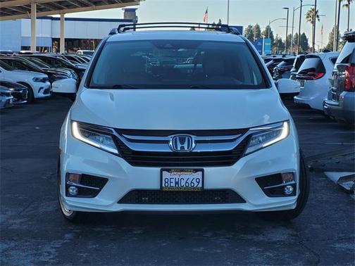 2019 Honda Odyssey Elite