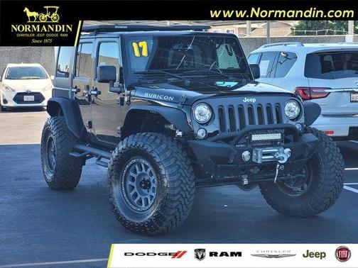 Black Clearcoat 2017 Jeep Wrangler Unlimited Rubicon
