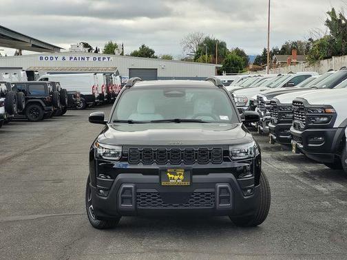 2026 Jeep Cherokee LAREDO/LIMITED