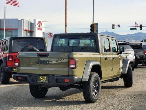 2026 Jeep Gladiator Sport