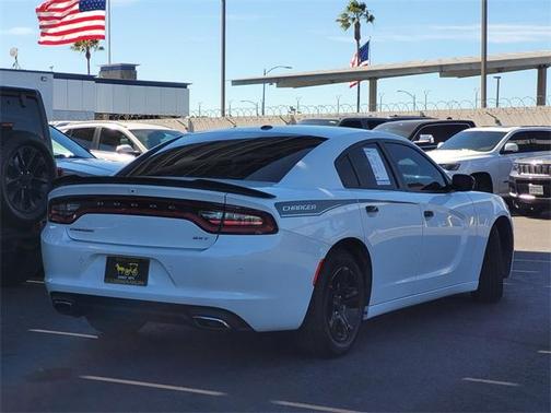 2018 Dodge Charger SXT