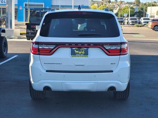 White Knuckle Clearcoat 2024 Dodge Durango GT