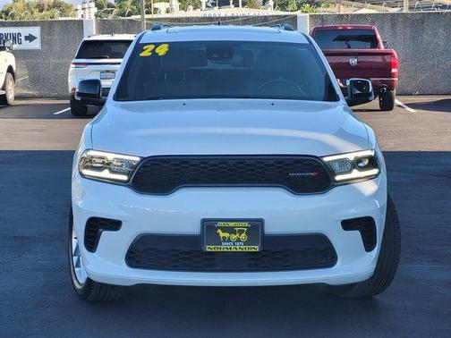 White Knuckle Clearcoat 2024 Dodge Durango GT