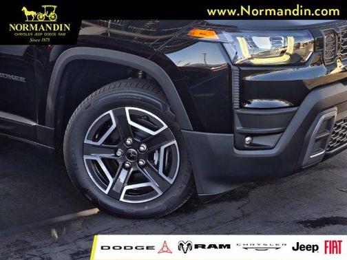 Diamond Black 2026 Jeep Cherokee LAREDO/LIMITED