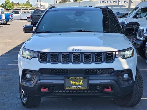 2024 Jeep Compass Trailhawk