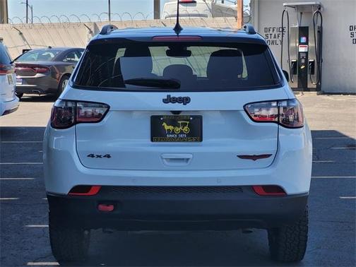 2024 Jeep Compass Trailhawk