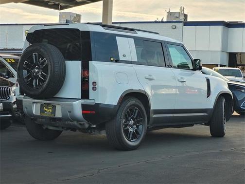 2024 Land Rover Defender P300