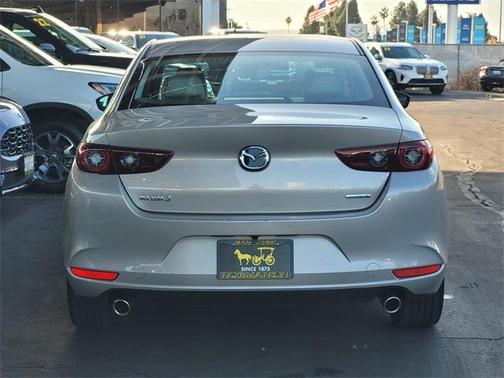 2025 Mazda Mazda3 FWD w/Preferred Package