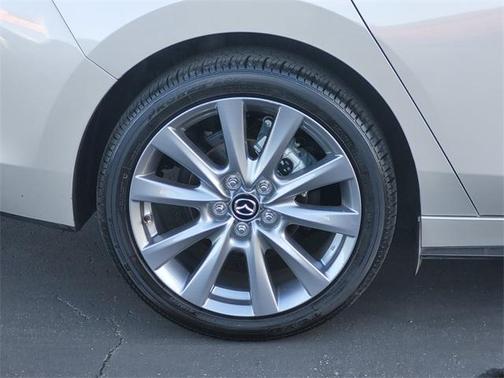 2025 Mazda Mazda3 FWD w/Preferred Package