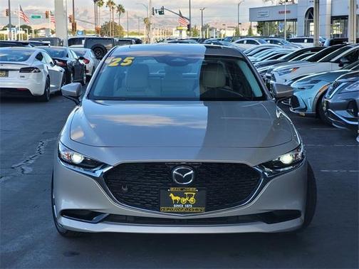2025 Mazda Mazda3 FWD w/Preferred Package