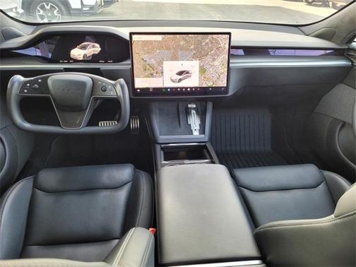 2022 Tesla Model S Plaid