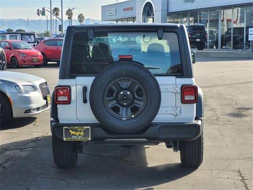 2025 Jeep Wrangler Sport