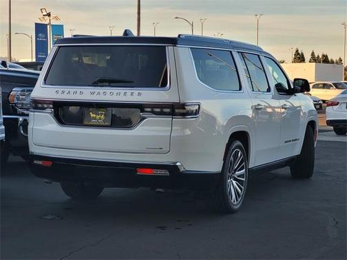 2024 Jeep Grand Wagoneer L Series III