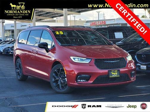 2025 Chrysler Pacifica Limited