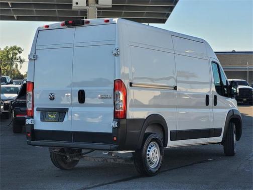2025 RAM ProMaster 1500 Base