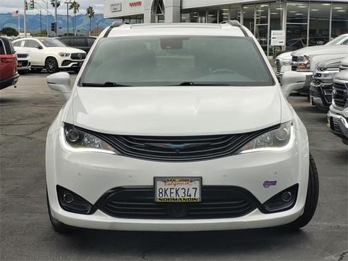 2019 Chrysler Pacifica Hybrid Limited