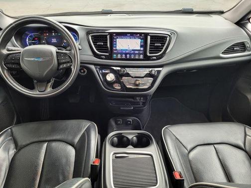 2019 Chrysler Pacifica Hybrid Limited