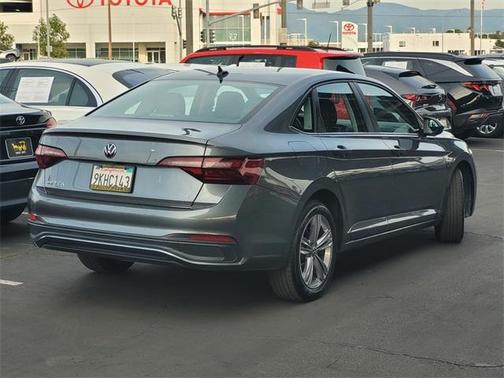 2024 Volkswagen Jetta 1.5T SE