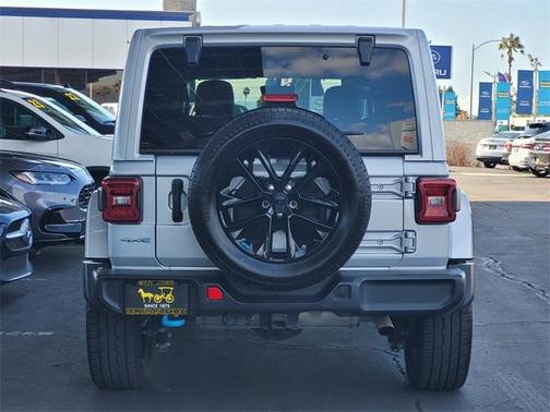 2022 Jeep Wrangler Unlimited 4xe Sahara