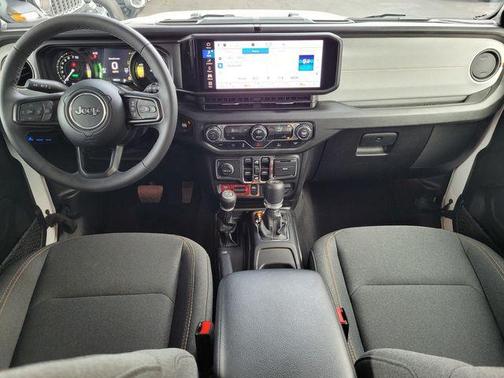 2025 Jeep Wrangler 4xe Sport