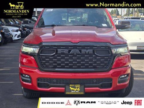 Molten Red Pearlcoat 2027 RAM 1500 Big Horn/Lone Star