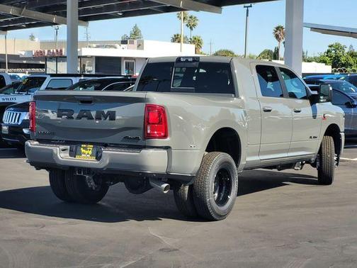 Ceramic Gray Clearcoat 2026 RAM 3500 Laramie