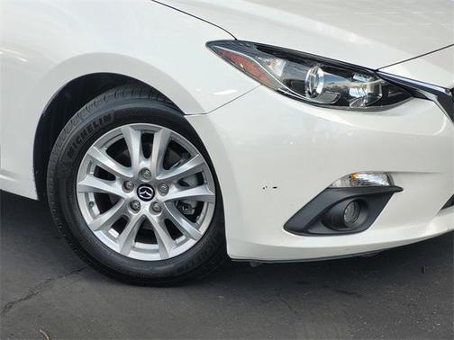 2015 Mazda Mazda3 i Touring