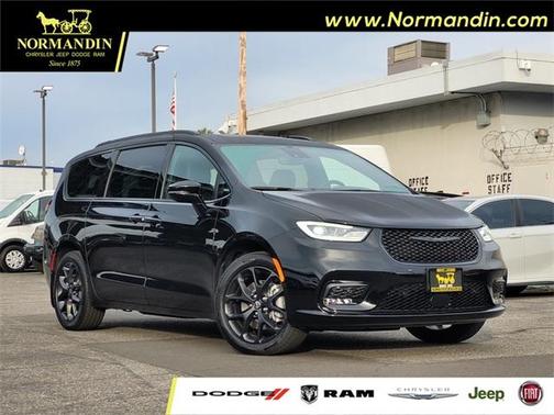 2026 Chrysler Pacifica Limited