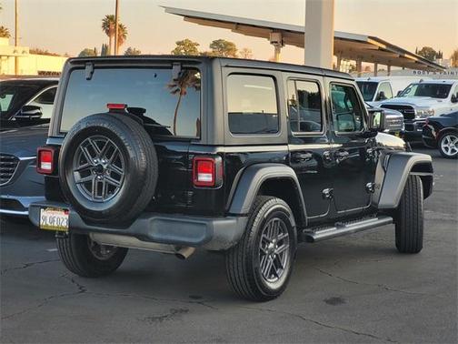 2024 Jeep Wrangler Sport