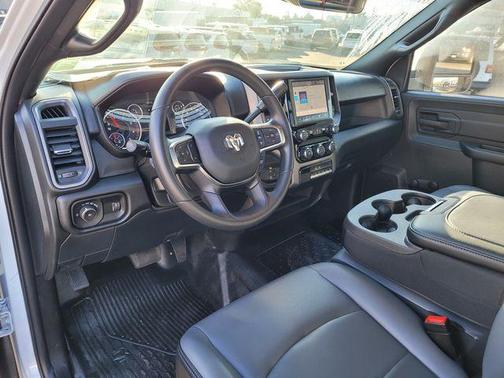 2026 RAM 3500 Tradesman/Big Horn