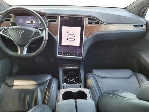 2017 Tesla Model X 90D