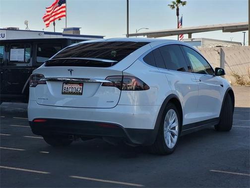 2017 Tesla Model X 90D