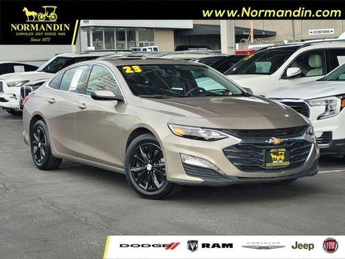 Mineral Gray Metallic 2023 Chevrolet Malibu LT