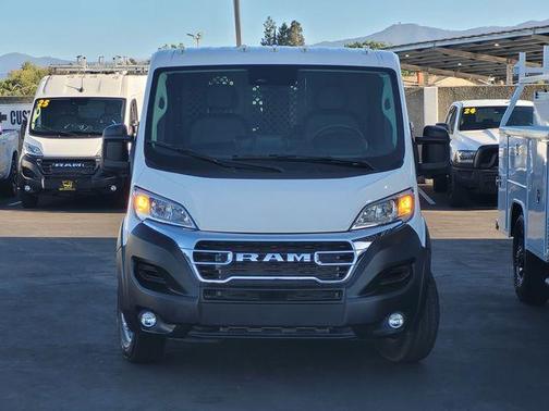 Bright White Clearcoat 2025 RAM ProMaster 2500 Base