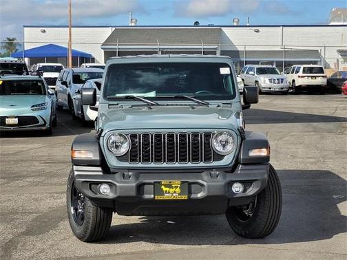 2025 Jeep Wrangler Sport