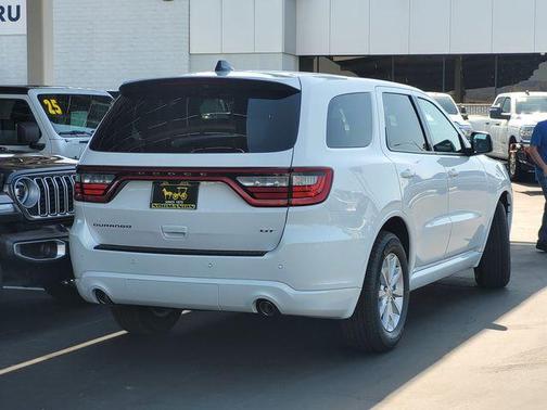 White Knuckle Clearcoat 2026 Dodge Durango GT