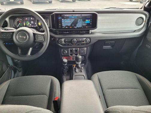 2025 Jeep Wrangler 4xe Sport