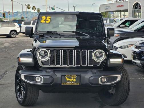 2025 Jeep Wrangler 4xe Sahara