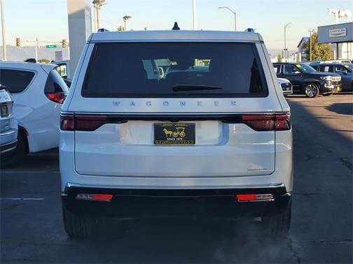 2024 Jeep Wagoneer L Series III