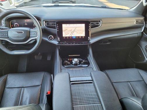 2024 Jeep Wagoneer L Series III