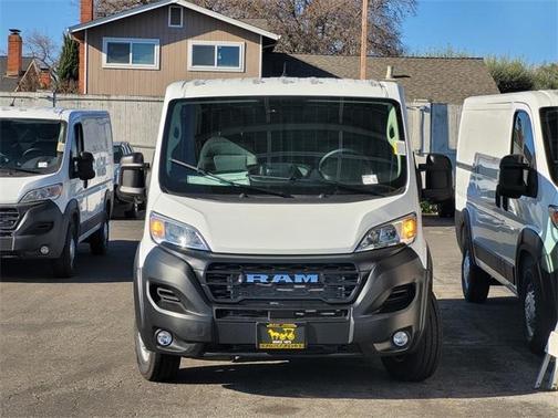 2026 RAM ProMaster 1500 Low Roof
