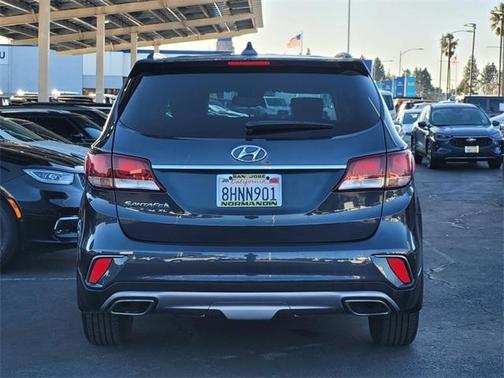 2019 Hyundai Santa Fe XL SE