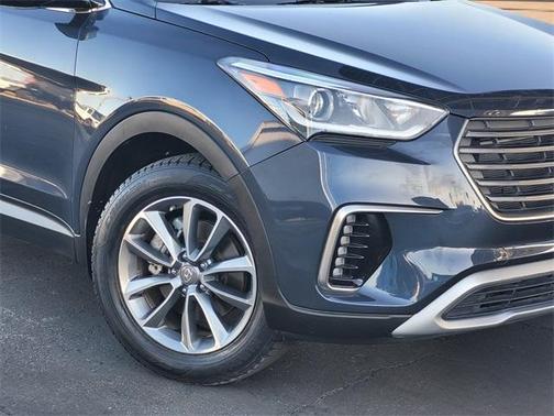 2019 Hyundai Santa Fe XL SE