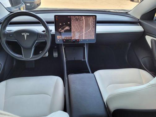 Silver Metallic 2018 Tesla Model 3 Long Range