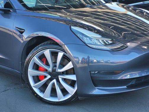 Silver Metallic 2018 Tesla Model 3 Long Range
