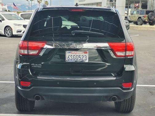Natural Green Pearlcoat 2011 Jeep Grand Cherokee Limited