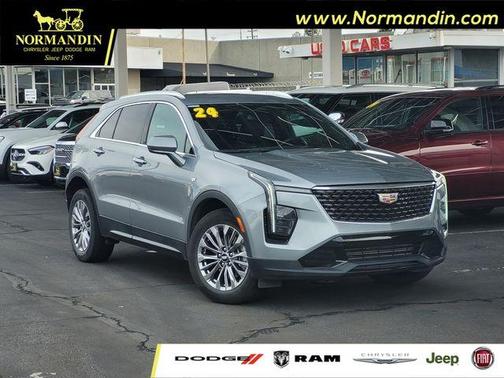2024 Cadillac XT4 Premium Luxury