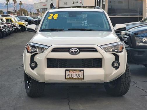 2024 Toyota 4Runner SR5
