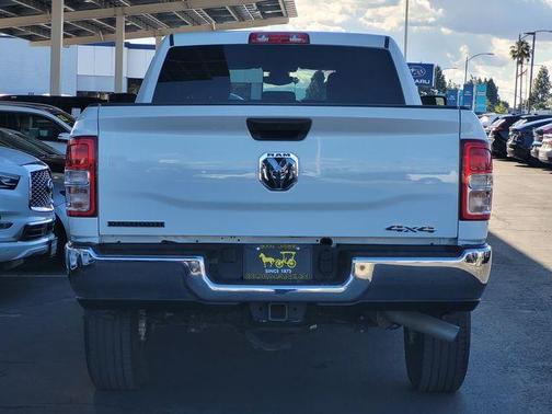 Bright White Clearcoat 2024 RAM 2500 Big Horn